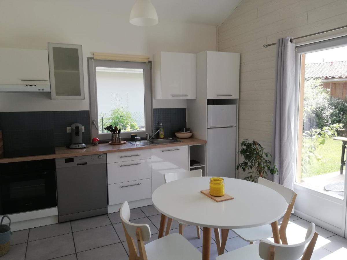 Léon Appartement Proche Lac Et Plage מראה חיצוני תמונה
